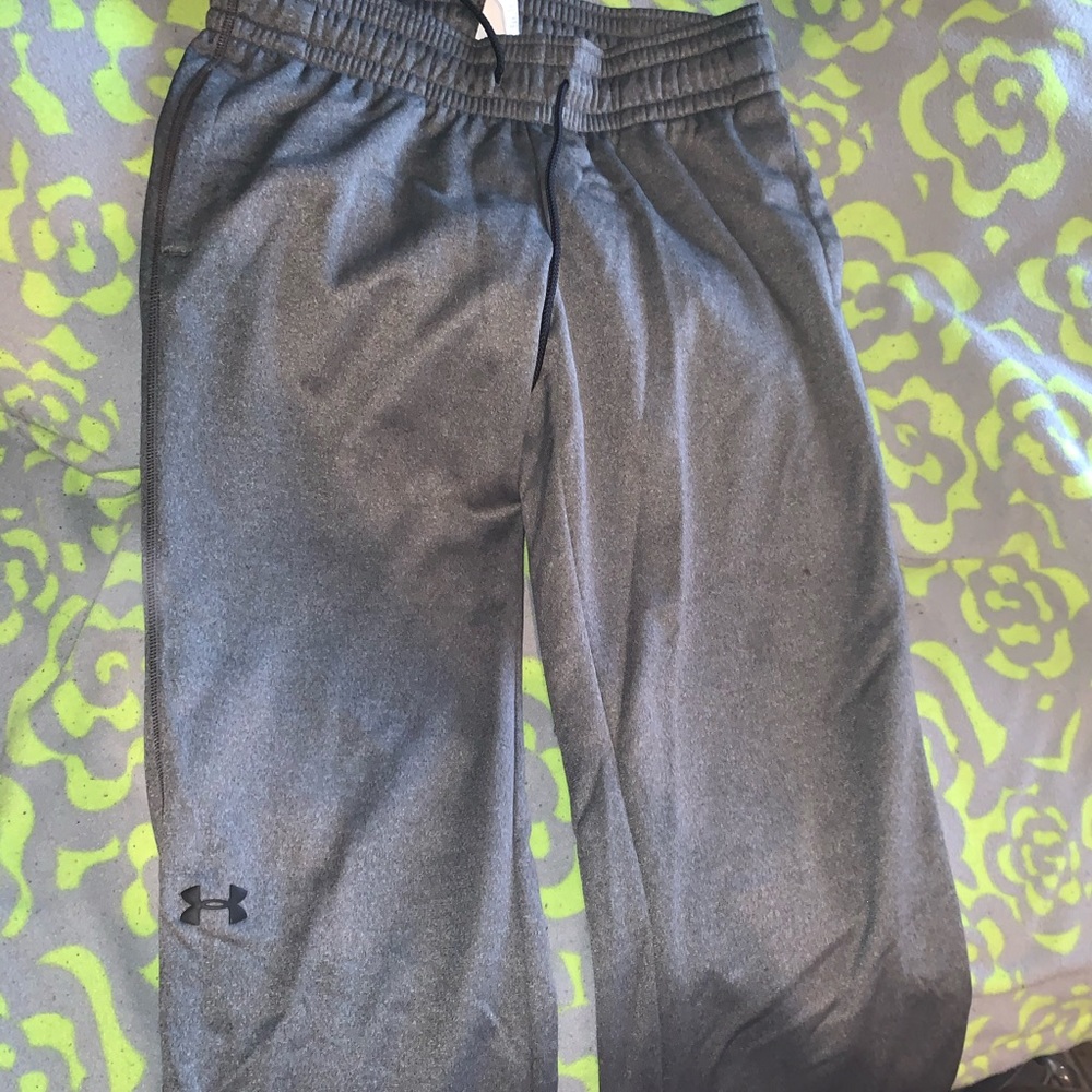 sweat pants